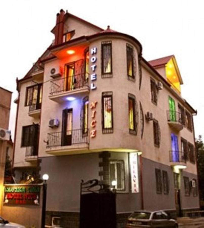 Hotel Nice Tbilisi ภายนอก รูปภาพ