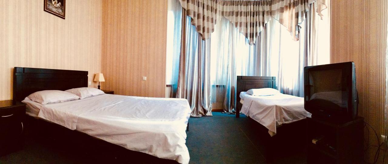 Hotel Nice Tbilisi ภายนอก รูปภาพ