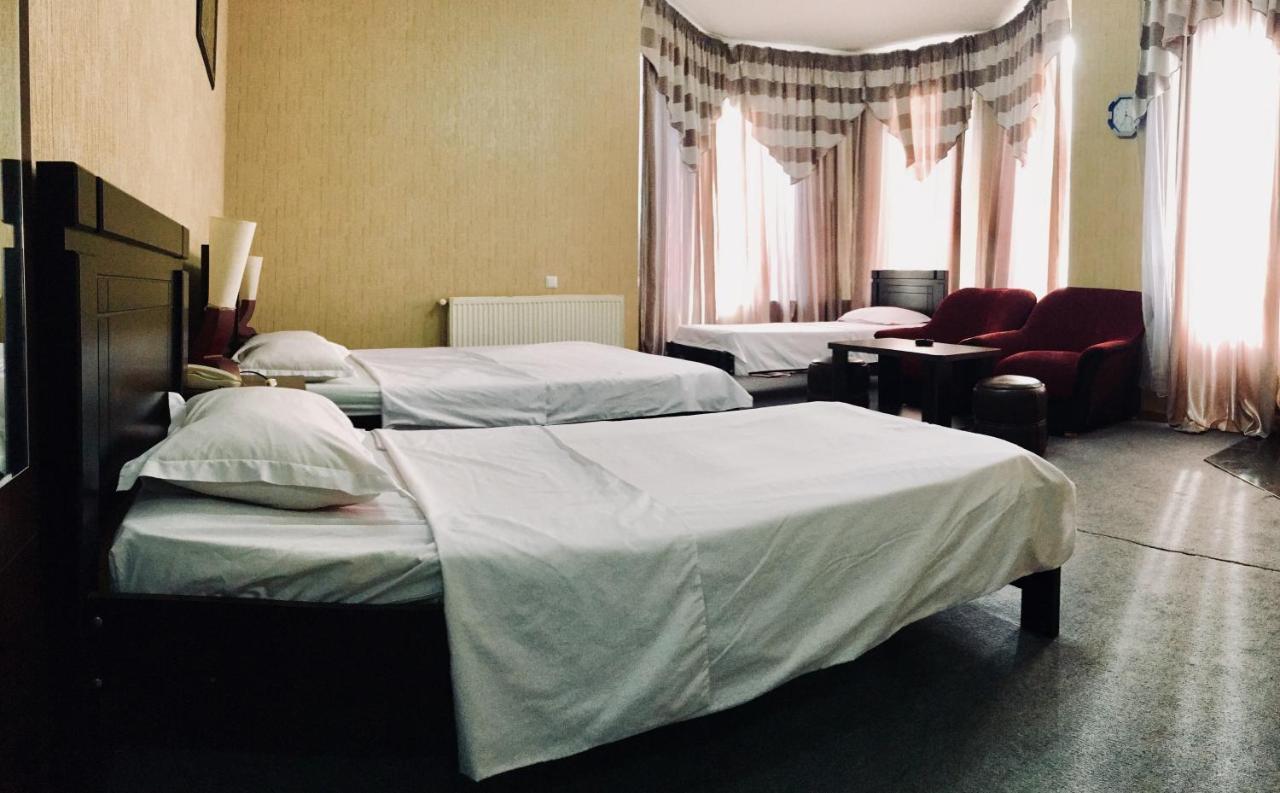 Hotel Nice Tbilisi ภายนอก รูปภาพ